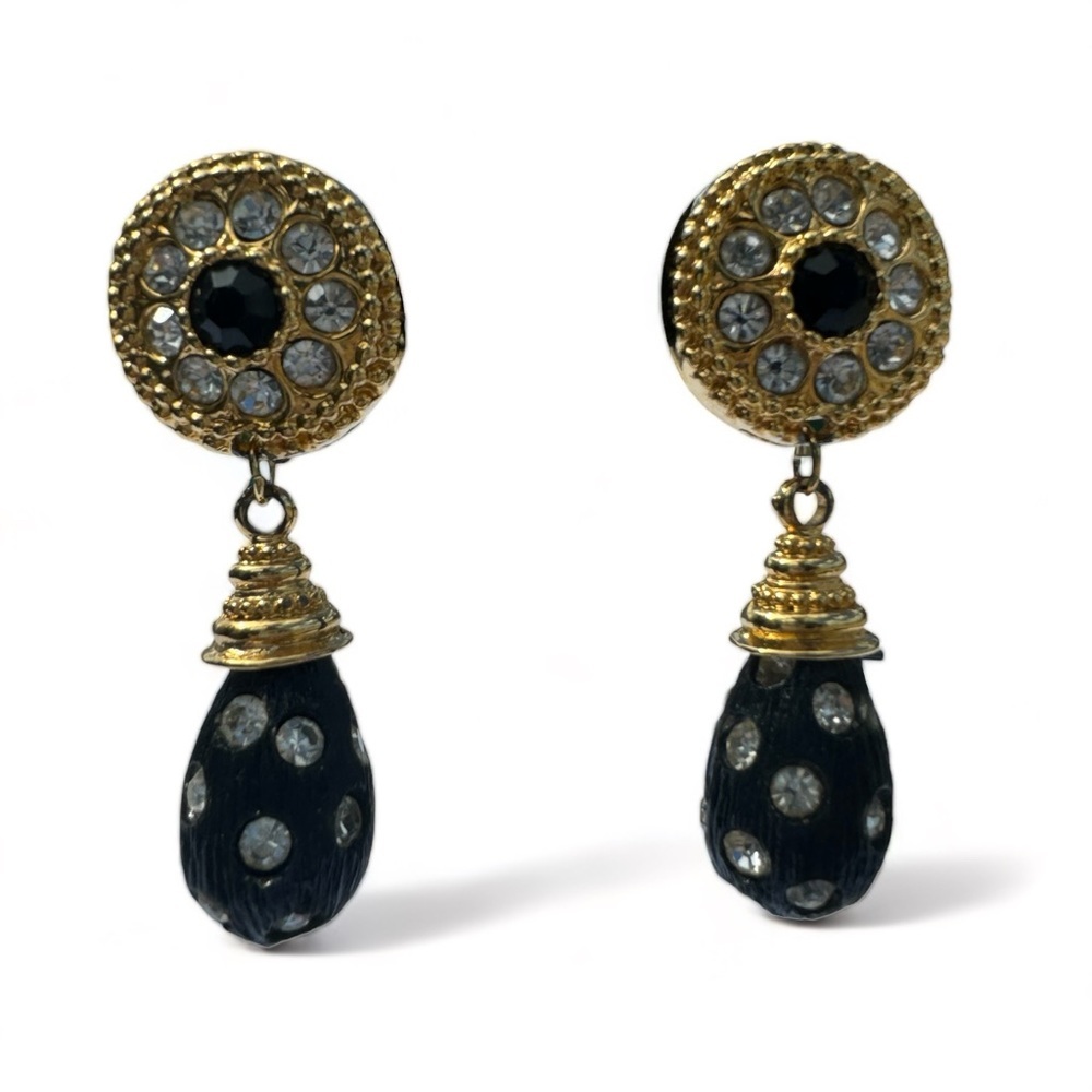 Blanca Jewelry Stunning Clip On Earrings - Picture 1 of 3